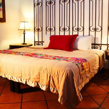 Hotel Casa Armonia Tlaquepaque Extérieur photo
